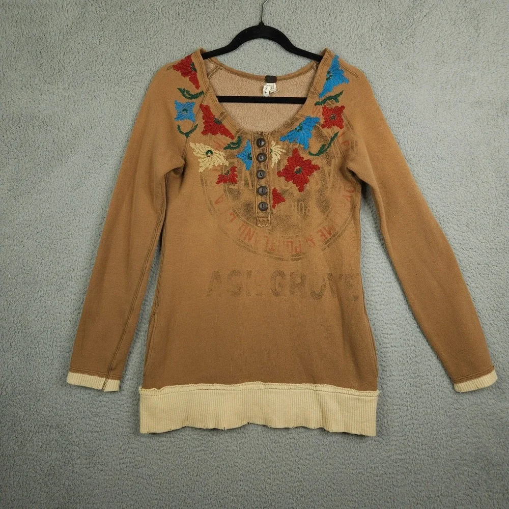 Free People Women's brown Distressed Embroidery Fleece Top Size S